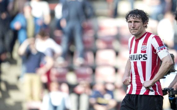 细节仍需商讨！巴里-布朗与浙江广厦达成续约意向 上赛季当选总决赛MVP