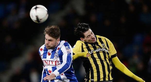 范德芬：范戴克很出色，球队拥有很多优秀后卫会让我变更好