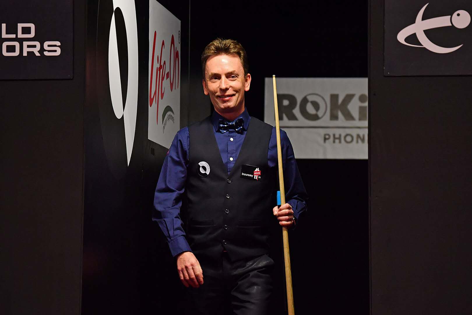 体育中超：张修维破门 青岛西海岸队客场1-2上海海港队