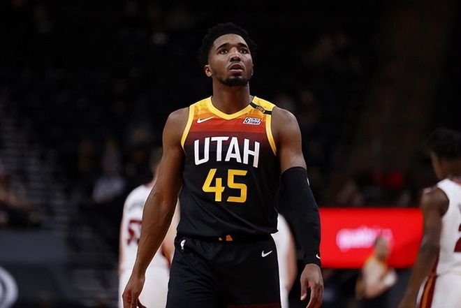 欧冠：多特蒙德队总比分3-2里尔队 成功晋级.